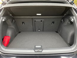Kofferraum des VW Golf GTI Compact Sport